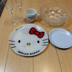 【引越し整理】お皿多め！カップなど食器まとめ売り／磯子引取り500円
