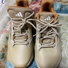 adidasスニーカー(新品、未使用)値下げしました💦