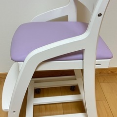 ニトリ学習椅子　ルミエNの画像