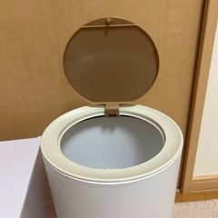 未使用 スヌーピー ダストボックス7Lの画像