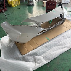  TOYOTA 80系ハリアー
の画像