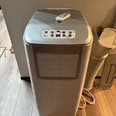 移動式クーラー エアコン　ノンドレン方式 冷房 送風 除湿 リモコン タイマー 窓パネル付 排熱ダクト付 ドレンホース付 KEP253R 広電(KODENの画像