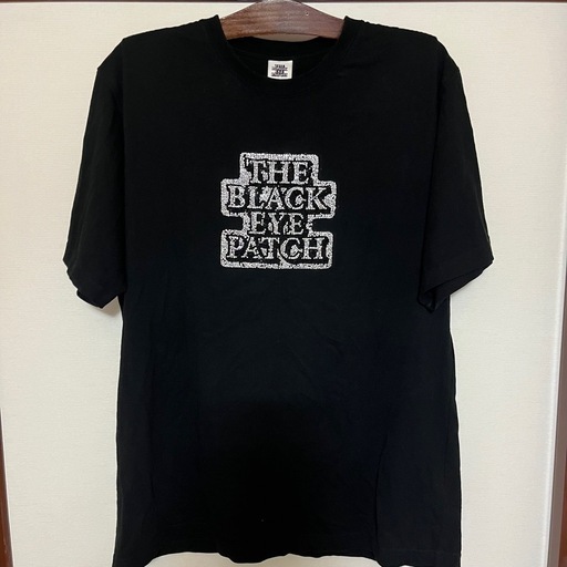 【最終値下げ‼️】THEBLACKEYEPATCH Tシャツ