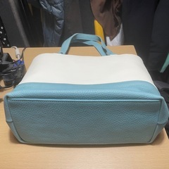 ハンドメイド 革製　ショルダーバッグ ホワイトの画像