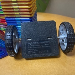 お取引中／マグフォーマー　70ピース以上！タイヤ付きの画像