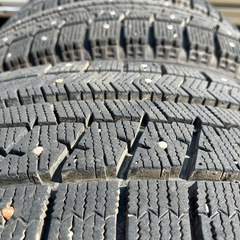 ブリジストン　VRX　スパイク付き　175/65R15の画像