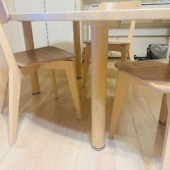 ダイニングテーブル&イス3脚セット　の画像