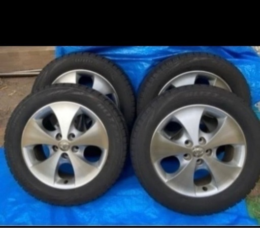 10アルファード純正17アルミスタッドレス付き