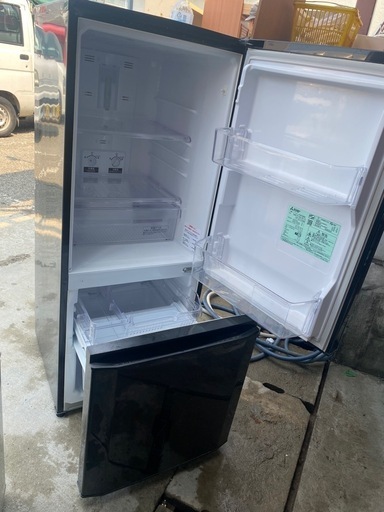 NO B375 ?福岡市内配送設置無料✨?三菱 2ドア冷蔵庫（146L） MR-P15Z-B サファイアブラック