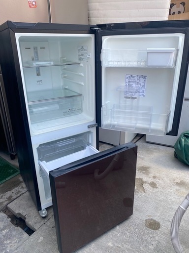 NO B383 ?福岡市内配送設置無料✨?HR-G13A-BR 冷蔵庫 ブラウン [134L /2ドア /右開きタイプ] 