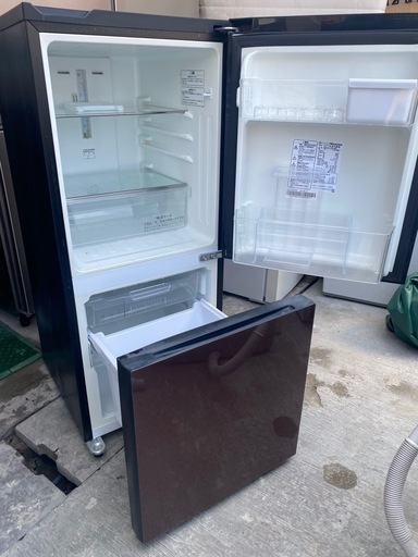 NO B383 ?福岡市内配送設置無料✨?HR-G13A-BR 冷蔵庫 ブラウン [134L /2ドア /右開きタイプ] 