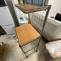 収納棚の画像