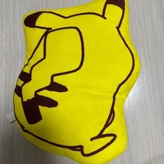 ピカチュウ＆にこちゃんクッションの画像