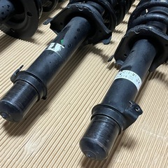 ホンダCW2アコードツアラー純正 サスペンションキット 1台分 51610-TL5-E210-M1 51620-TL5-E210-M1 52610-TL4-E310-M1 52620-TL4-E310-M1の画像