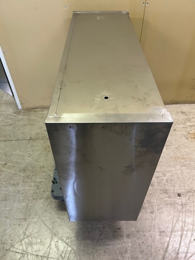 吊戸棚  900x300x600