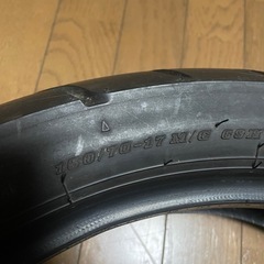 ゼファーx リアタイヤの画像