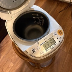 炊飯器の画像