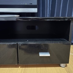 テレビ台、学習机
の画像