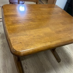 ダイニングテーブル 決まりましたの画像