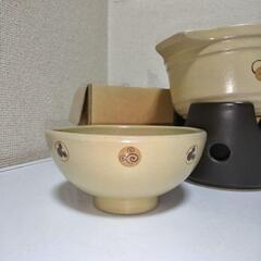 ①未使用三郷陶器 ディズニー カップ5個②ひとり土鍋コンロセット蓋がお茶碗の画像