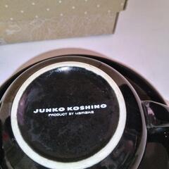 ①未使用に近いUSBコースターUFO②コシノジュンコ　カップアンドソーサー２個の画像