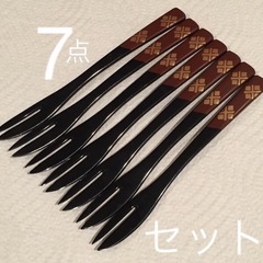7点セット 和菓子に フォーク 樹脂製品 黒　金の画像