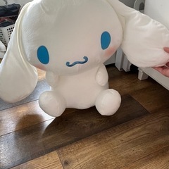 【新品】シナモロール 大きいぬいぐるみの画像