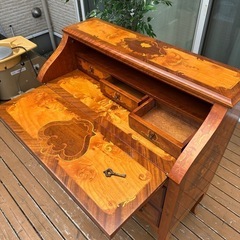希少品！ライティングビューロー メープル素材の画像