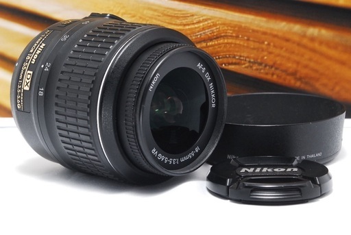 【美品】 ニコンD3200デジイチ　Nikon　一眼レフカメラ　スマホ転送