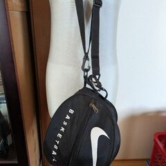 決まりました。　ナイキ　バスケットボールケースの画像