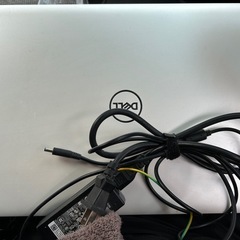 DELL Inspiron5570 ノートパソコンの画像