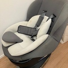 combi 
チャイルドシート