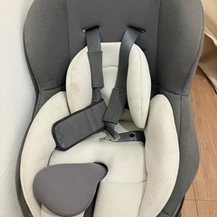 combi 
チャイルドシートの画像