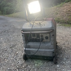 発電機　ホンダeu28is 難ありの画像