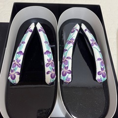新品　箱付き　下駄の画像