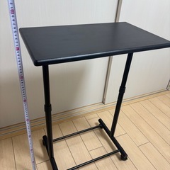 ニトリ　昇降テーブル