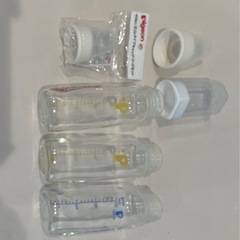 取引中　哺乳瓶　ピジョンスリムタイプの画像