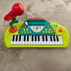 マイク付きピアノ