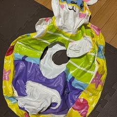 子供　浮き輪の画像
