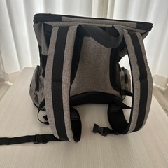 ペットリュック　ペットキャリー　グレーの画像