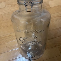 ガラスのウォーターサーバー