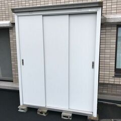 物置　倉庫　収納庫　スチール製の画像