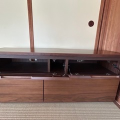テレビ台の画像