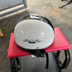 ヘルメットの画像