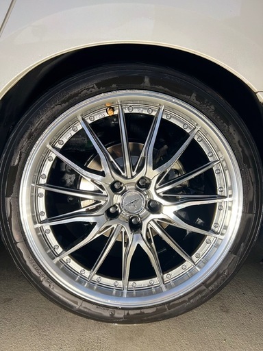 ドルフレン ヒューヴァー245/40R20 アルファードヴェルファイア