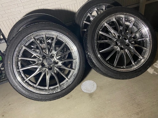 ドルフレン ヒューヴァー245/40R20 アルファードヴェルファイア