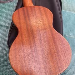 KIWAYA KSU-1 ウクレレ 本体 専用ケース付きの画像