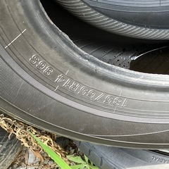 YOKOHAMA 185/65R14  2本の画像