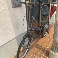 再掲載　折り畳み自転車　空気入れ付けます。の画像
