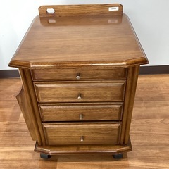 ベッドサイドテーブル【町田市再生家具】250990